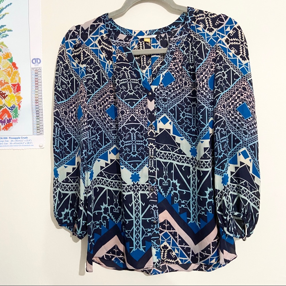 LEIFSDOTTIR 100% Silk Buttoned Up Printed Blouse